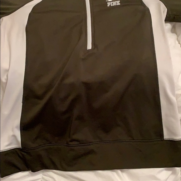 green jacket - Picture 4 of 4